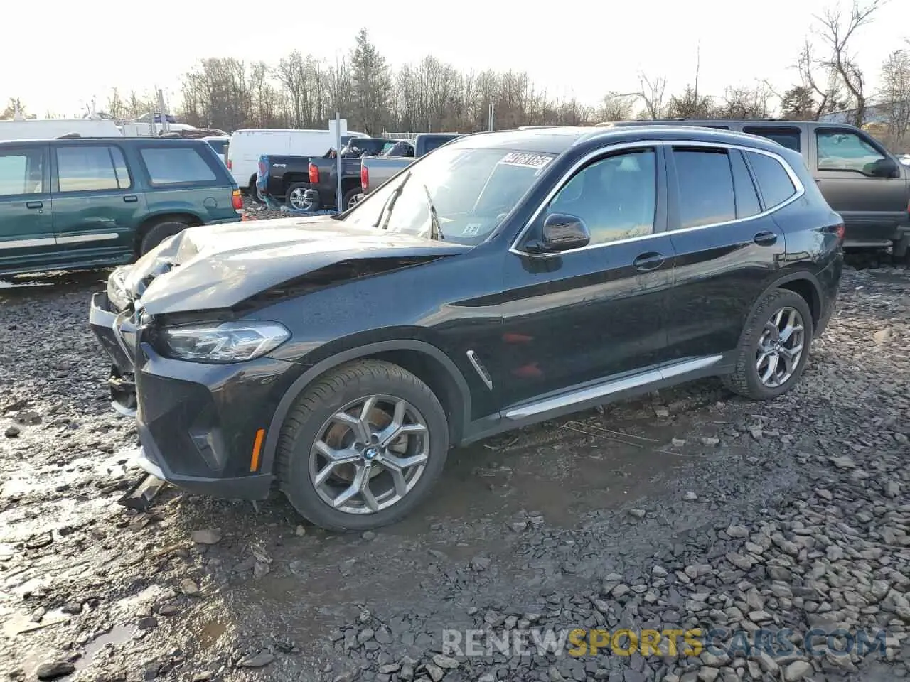 1 Photograph of a damaged car 5UX53DP0XP9R82067 BMW X3 2023
