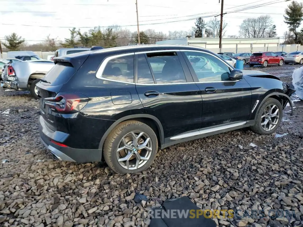 3 Photograph of a damaged car 5UX53DP0XP9R82067 BMW X3 2023