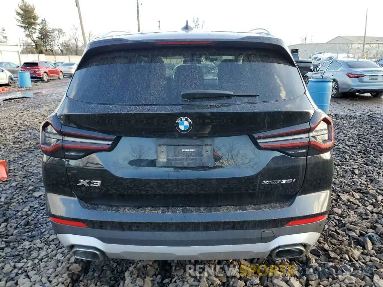 6 Photograph of a damaged car 5UX53DP0XP9R82067 BMW X3 2023