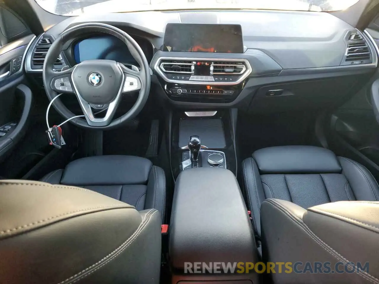 8 Photograph of a damaged car 5UX53DP0XP9S73770 BMW X3 2023