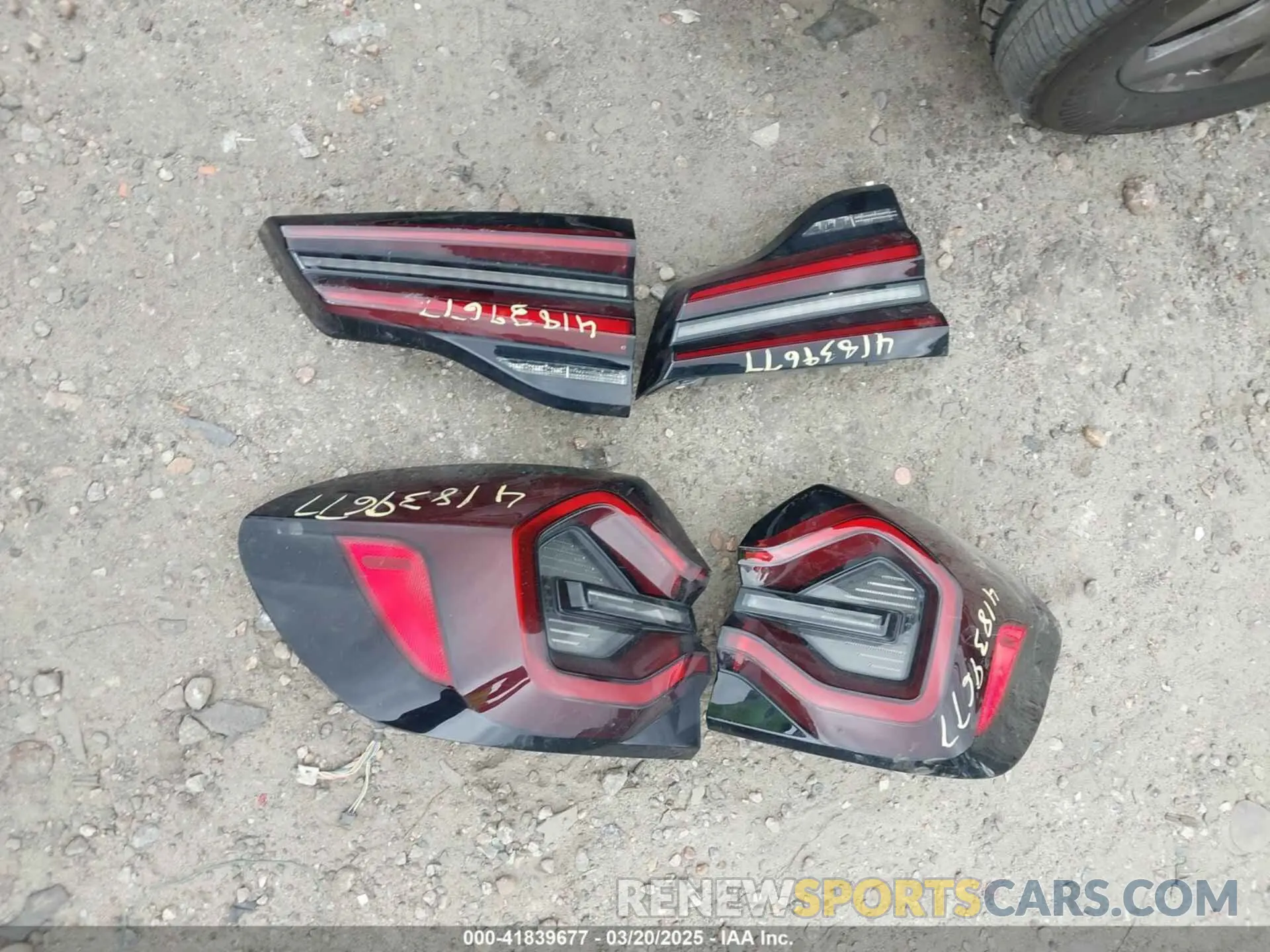 12 Фотография поврежденного автомобиля 5UX53DP0XP9T01583 BMW X3 2023