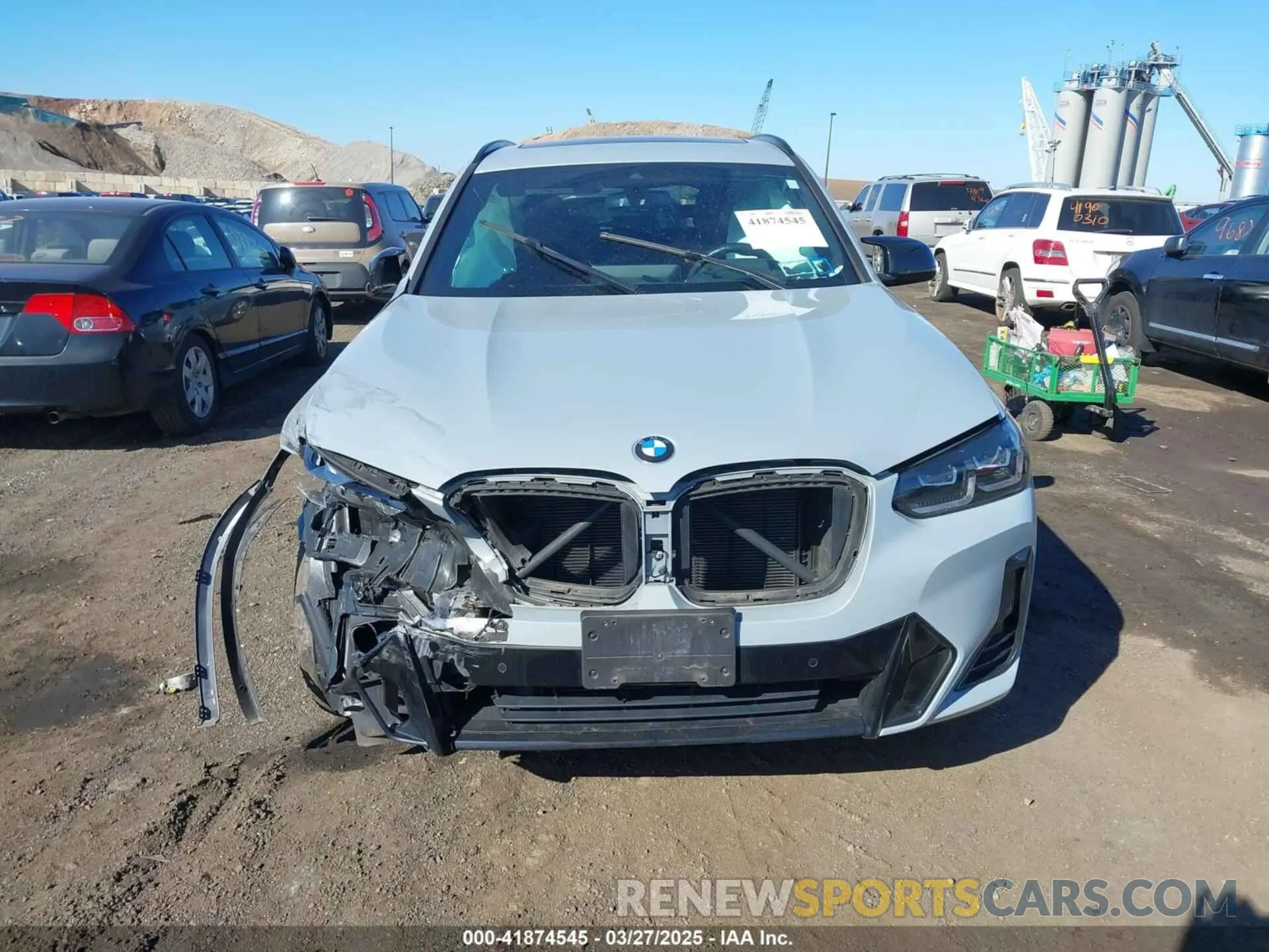 12 Photograph of a damaged car 5UX83DP00P9S73435 BMW X3 2023