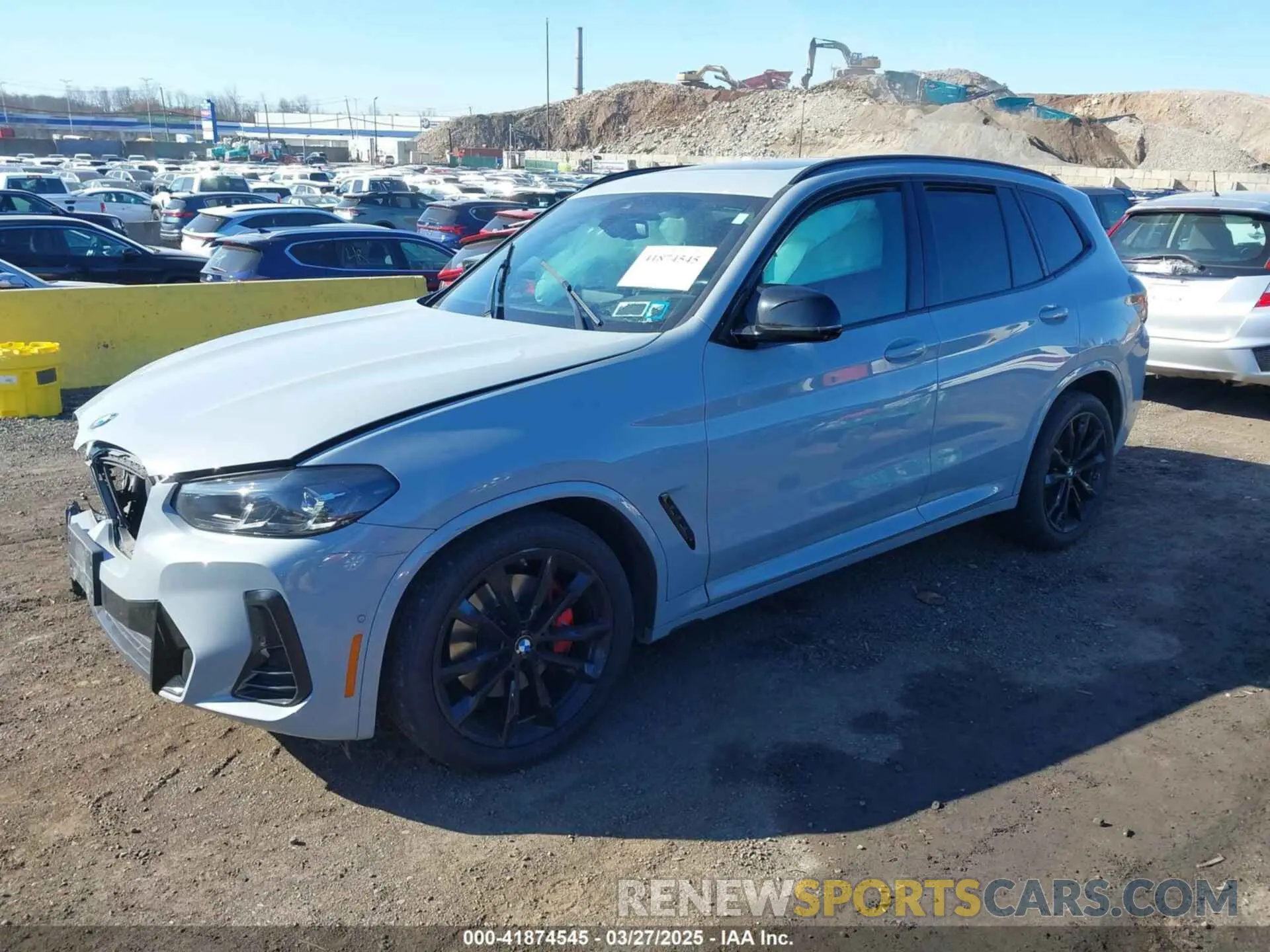 2 Photograph of a damaged car 5UX83DP00P9S73435 BMW X3 2023