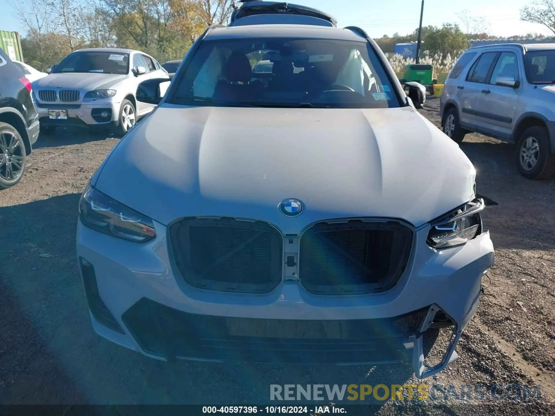 12 Photograph of a damaged car 5UX83DP00P9T15862 BMW X3 2023