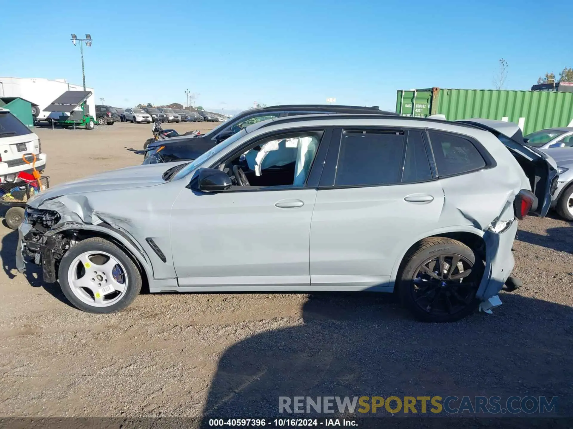 14 Photograph of a damaged car 5UX83DP00P9T15862 BMW X3 2023
