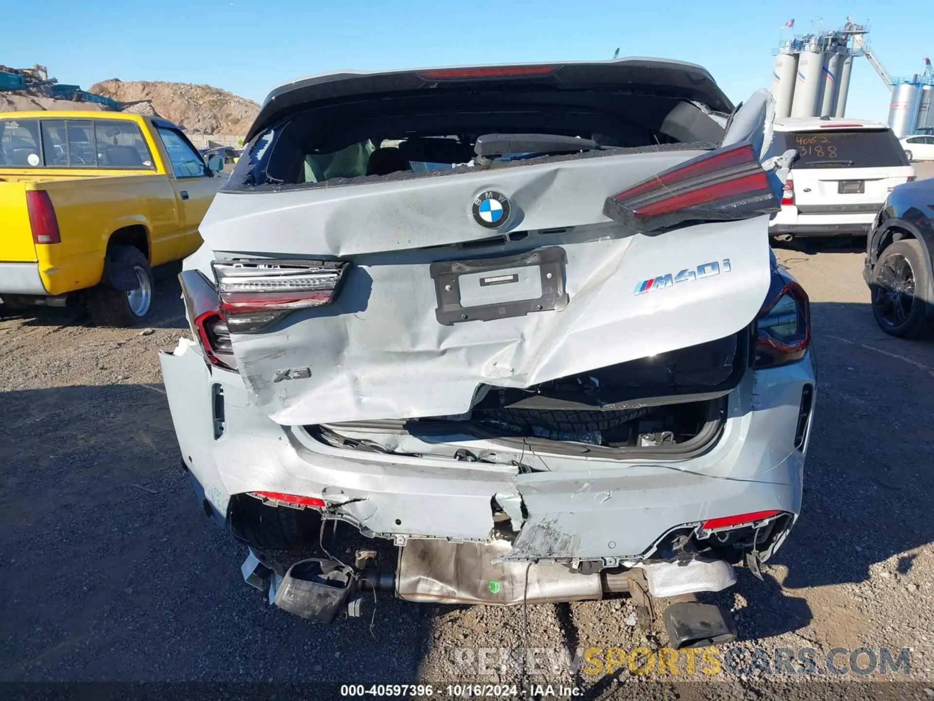 16 Photograph of a damaged car 5UX83DP00P9T15862 BMW X3 2023