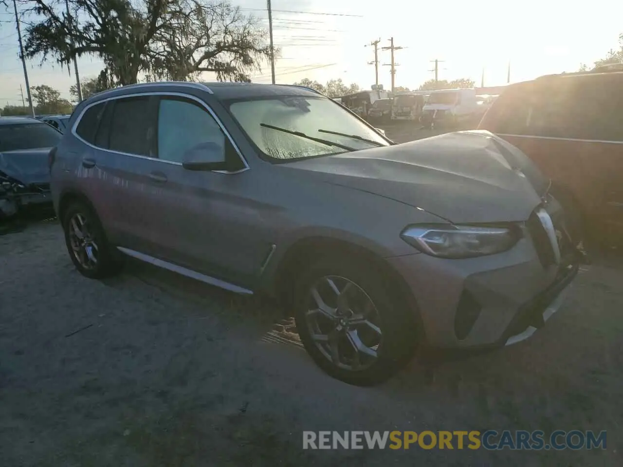 4 Photograph of a damaged car WBX47DP04PN192114 BMW X3 2023