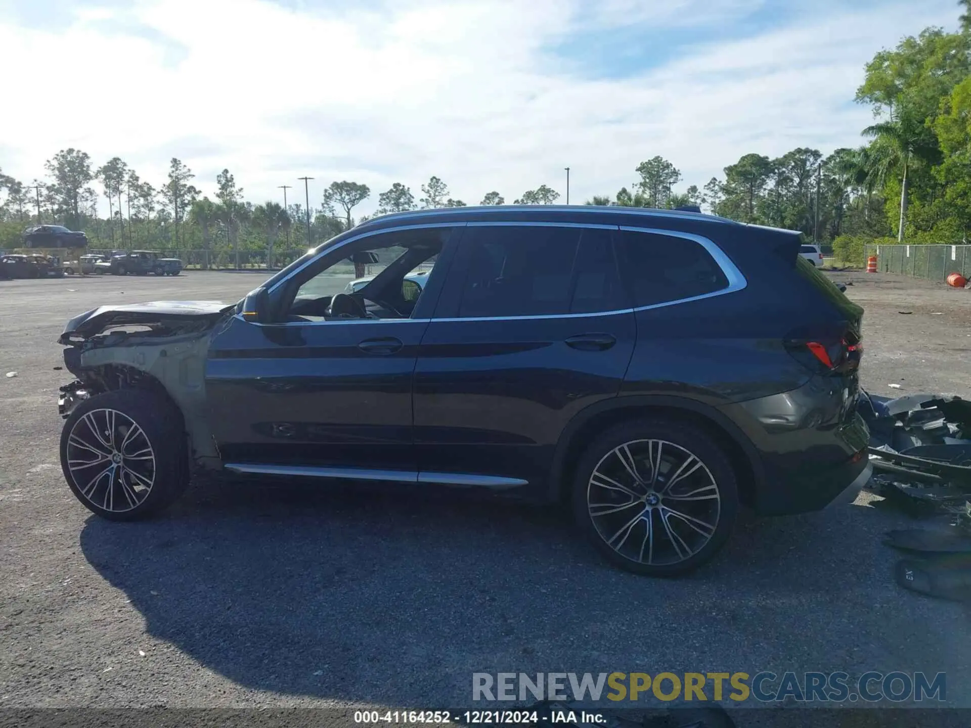 14 Photograph of a damaged car WBX47DP06PN212704 BMW X3 2023