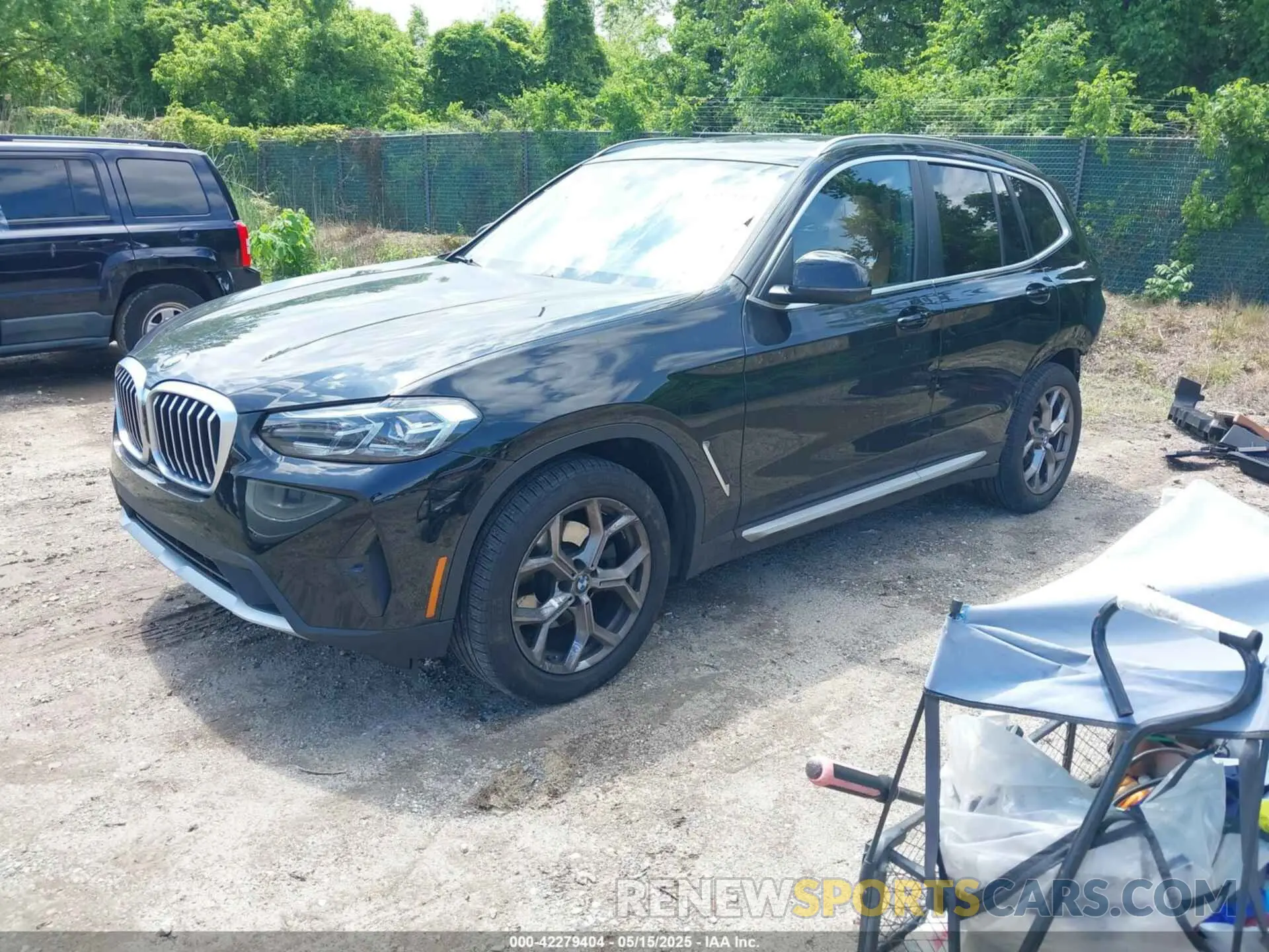2 Фотография поврежденного автомобиля WBX57DP0XPN236735 BMW X3 2023