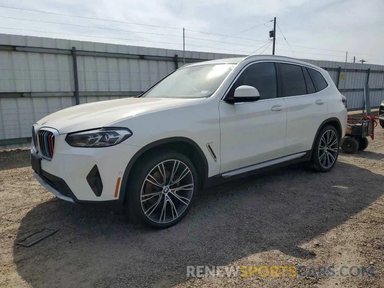 1 Фотография поврежденного автомобиля 5UX43DP00R9T51388 BMW X3 2024