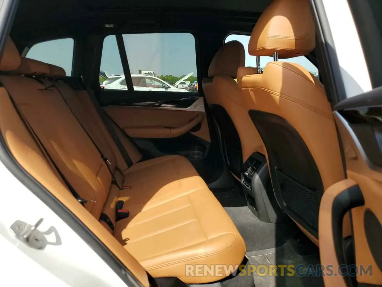 11 Фотография поврежденного автомобиля 5UX43DP00R9T51388 BMW X3 2024