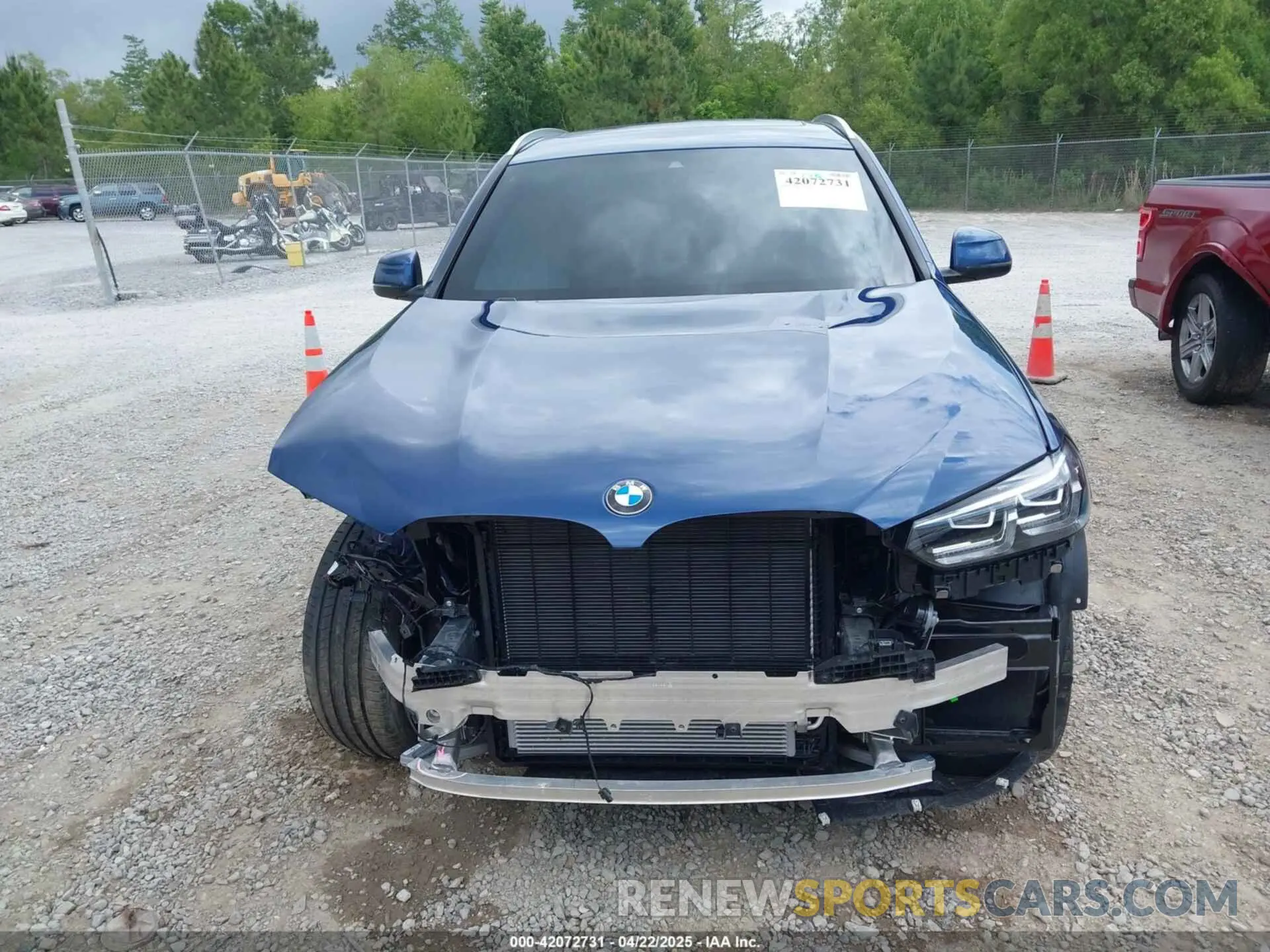 13 Photograph of a damaged car 5UX43DP00R9U75600 BMW X3 2024