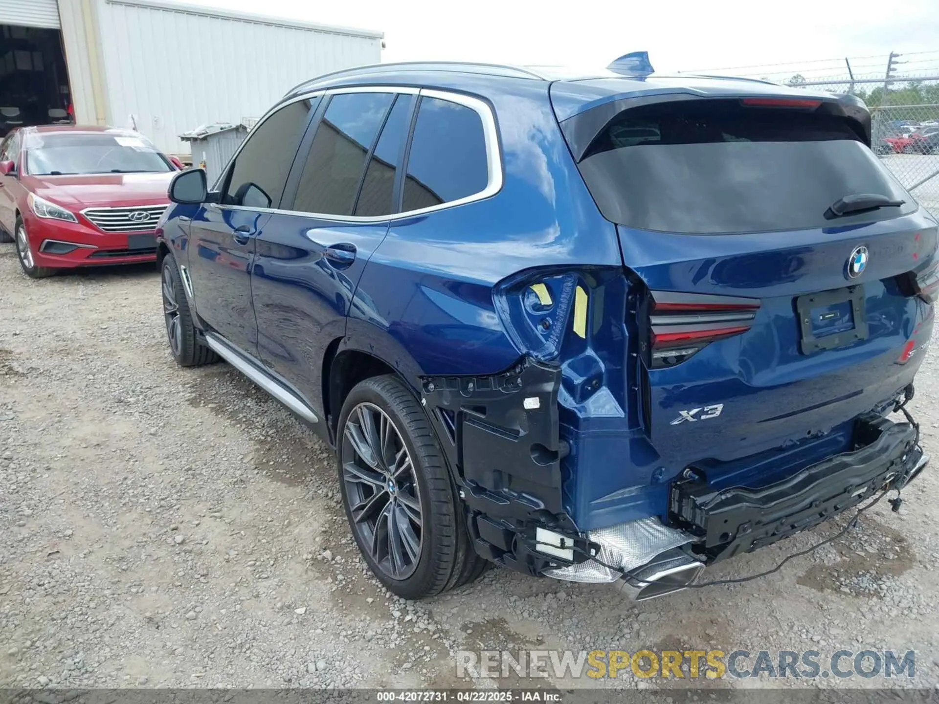 3 Photograph of a damaged car 5UX43DP00R9U75600 BMW X3 2024