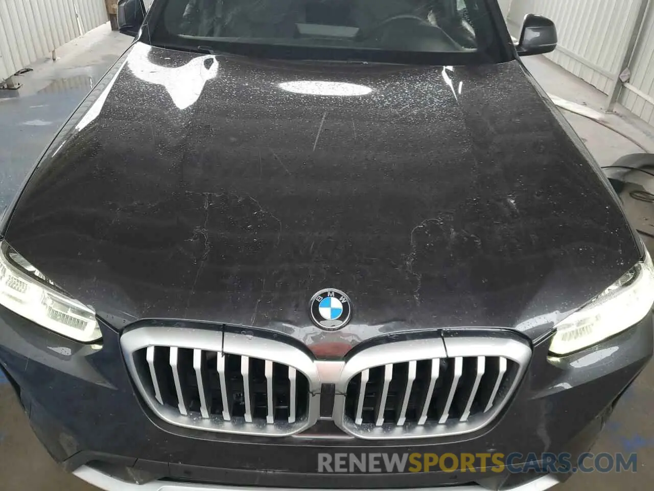 12 Photograph of a damaged car 5UX43DP02R9U65313 BMW X3 2024