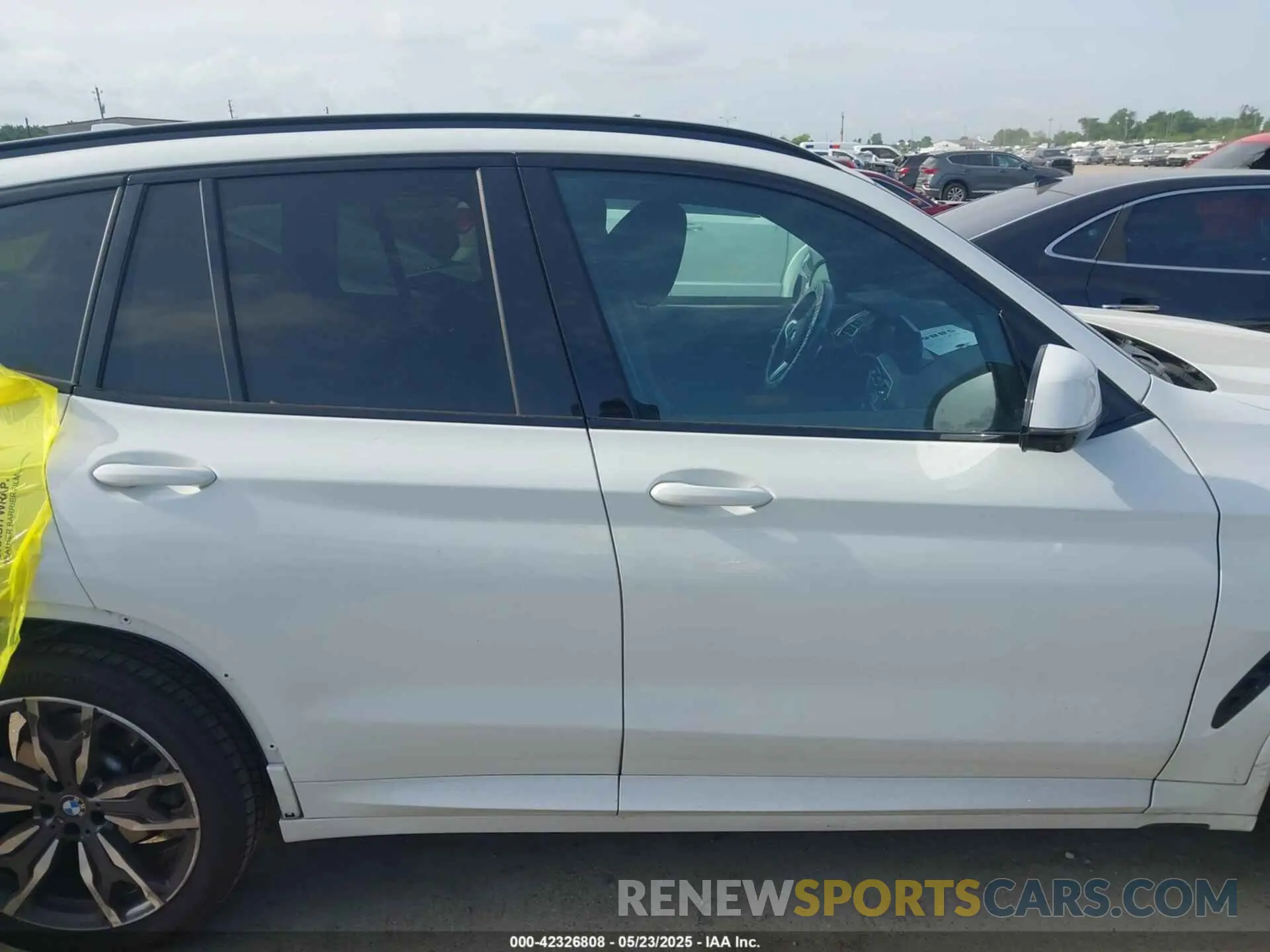 14 Фотография поврежденного автомобиля 5UX43DP03R9X37545 BMW X3 2024