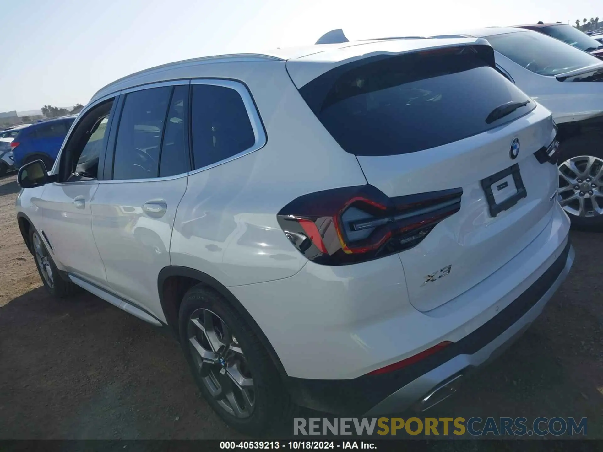 14 Фотография поврежденного автомобиля 5UX43DP04R9W49345 BMW X3 2024