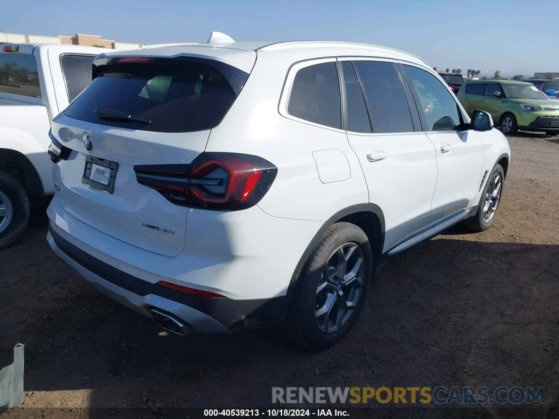 4 Фотография поврежденного автомобиля 5UX43DP04R9W49345 BMW X3 2024