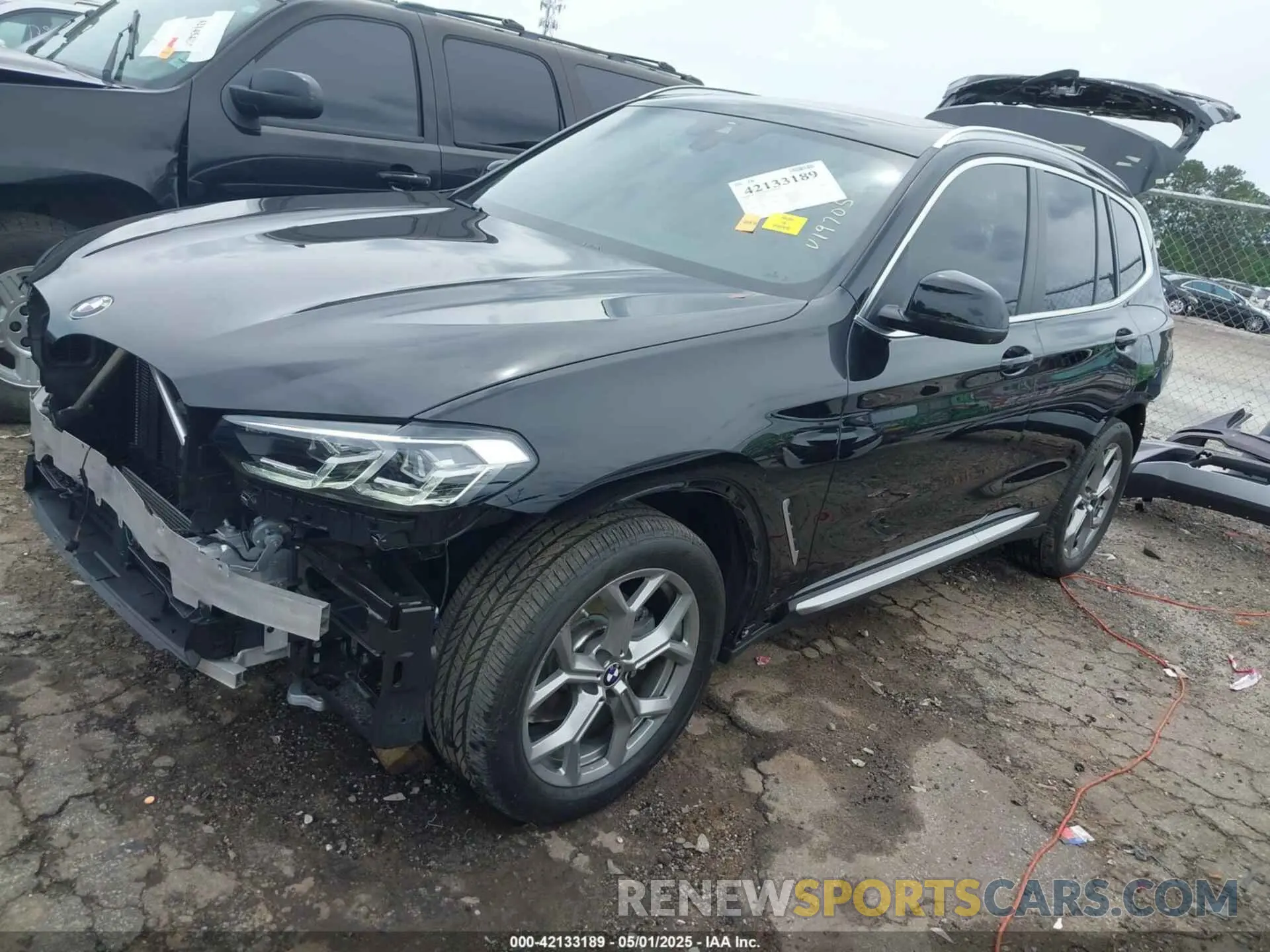 2 Фотография поврежденного автомобиля 5UX43DP05R9V19705 BMW X3 2024