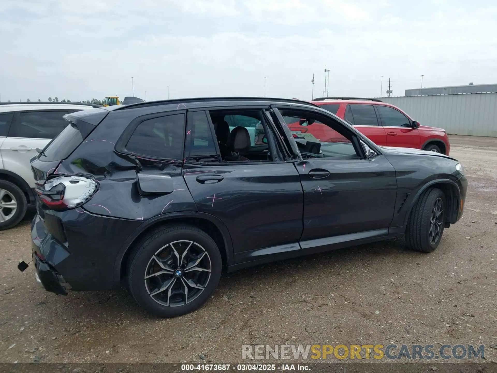 14 Фотография поврежденного автомобиля 5UX43DP07R9V39275 BMW X3 2024