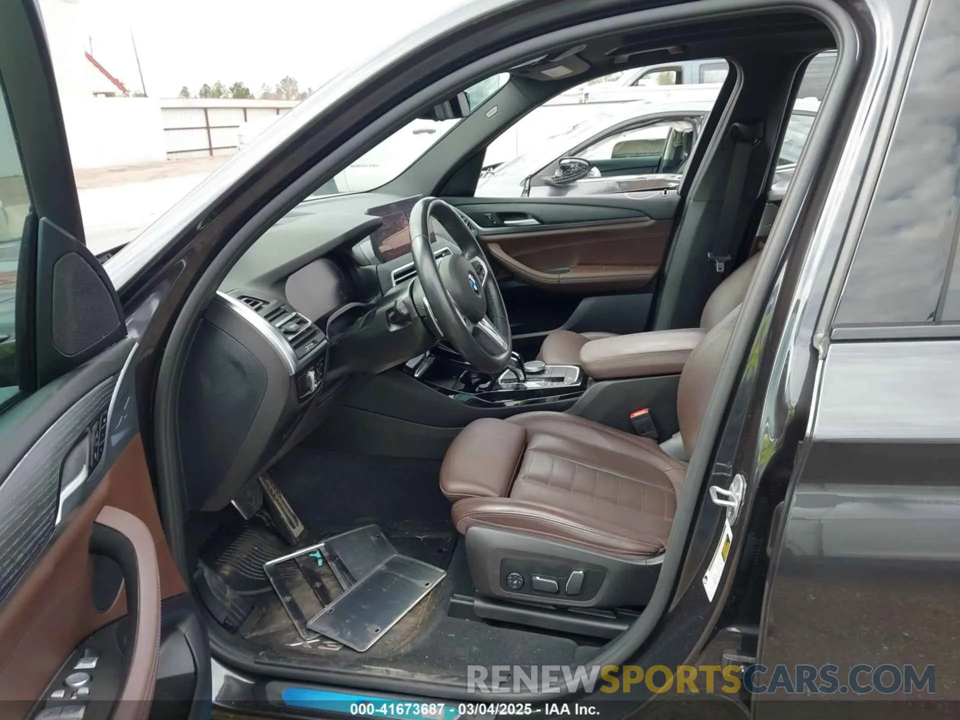 8 Фотография поврежденного автомобиля 5UX43DP07R9V39275 BMW X3 2024
