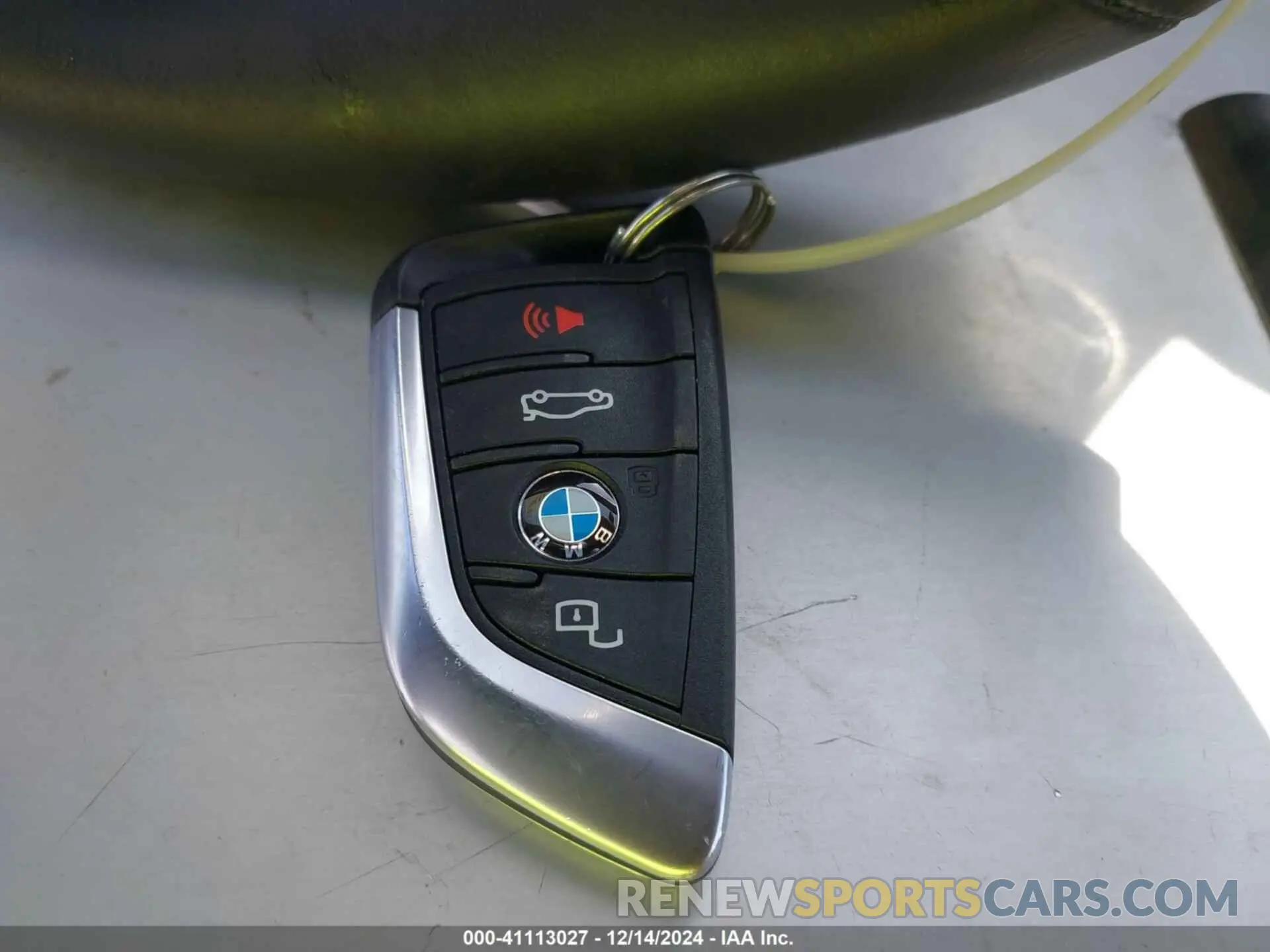 11 Фотография поврежденного автомобиля 5UX43DP08R9U47642 BMW X3 2024