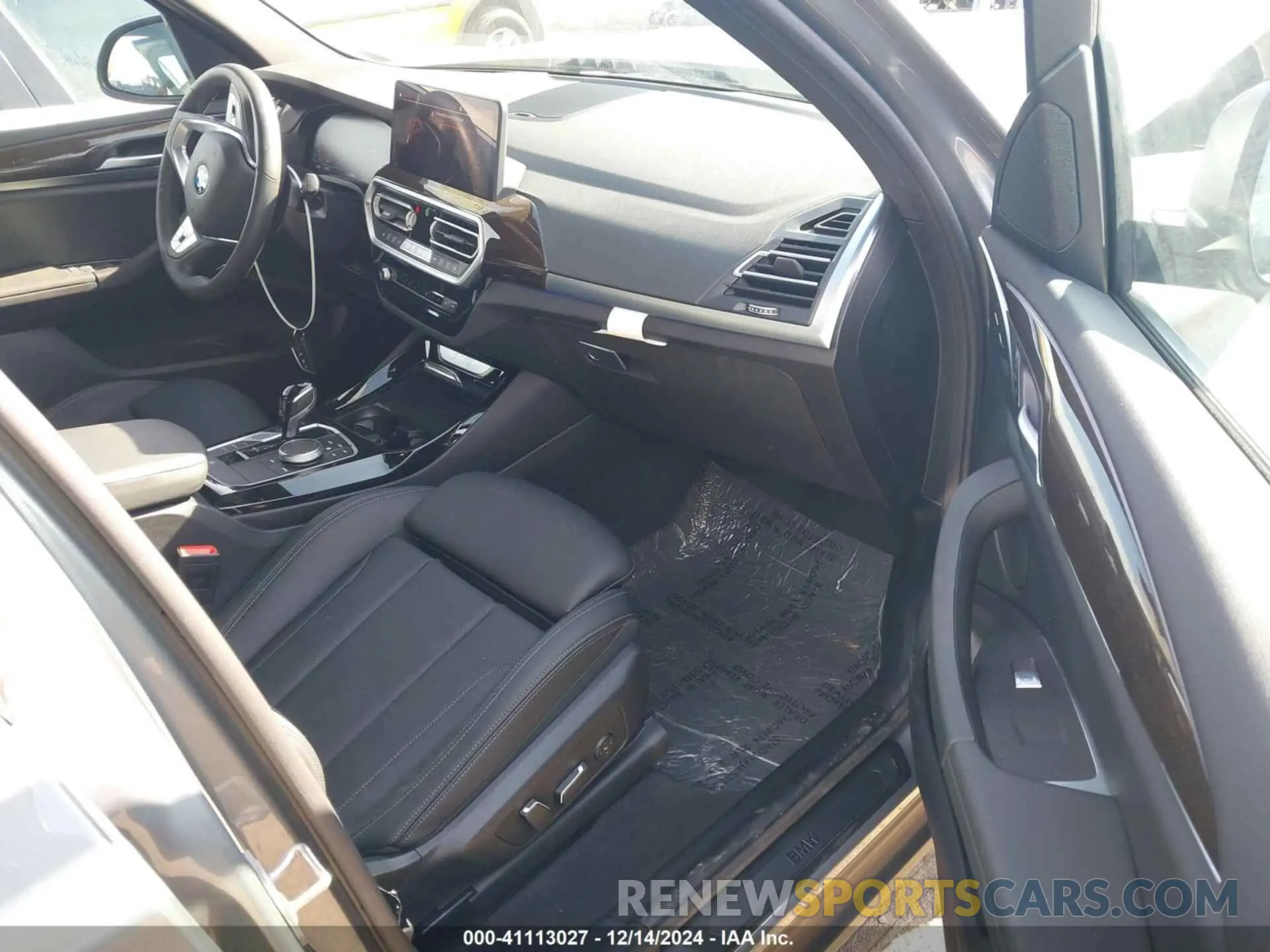 5 Фотография поврежденного автомобиля 5UX43DP08R9U47642 BMW X3 2024