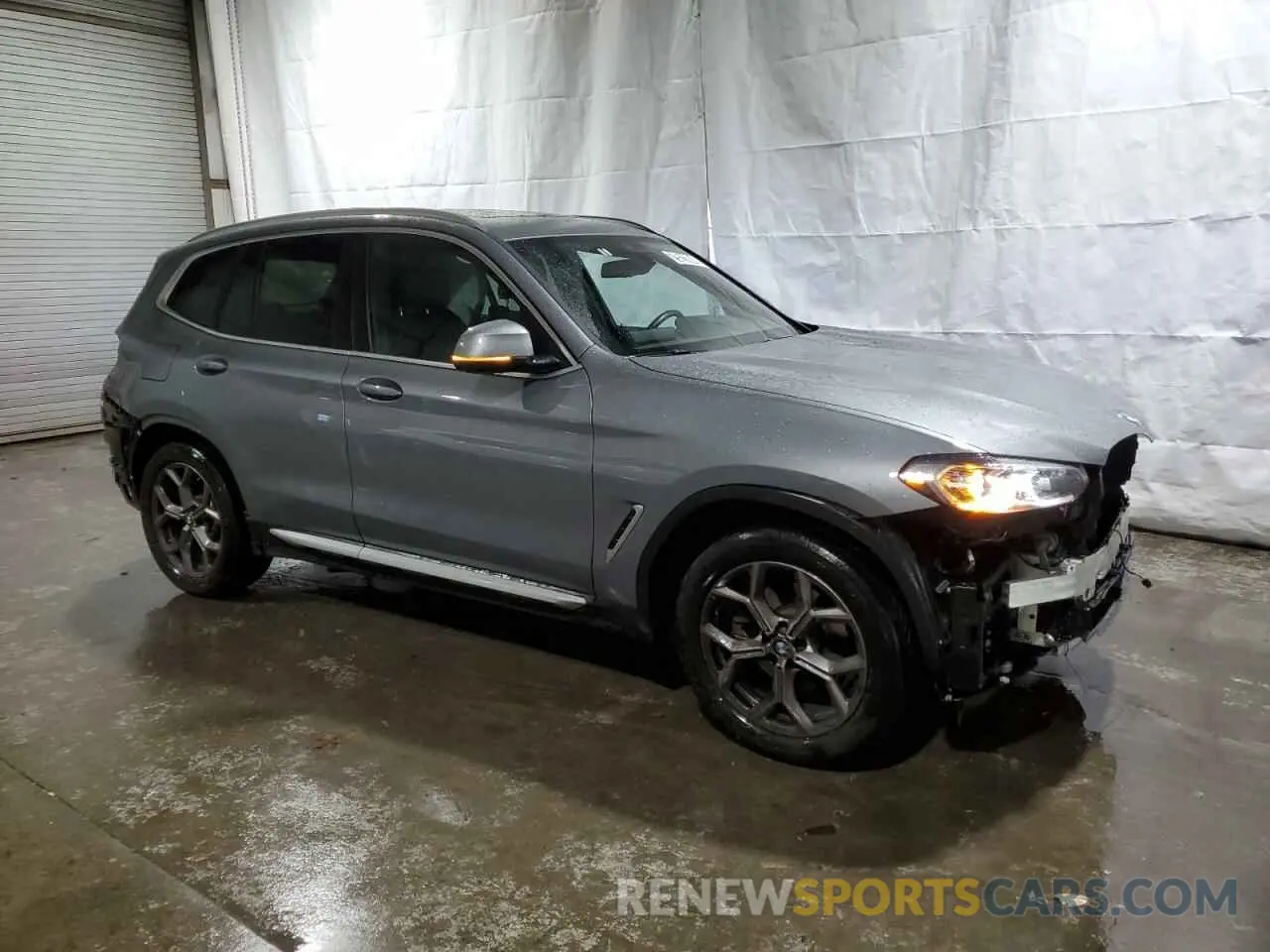 4 Фотография поврежденного автомобиля 5UX53DP00R9T56983 BMW X3 2024