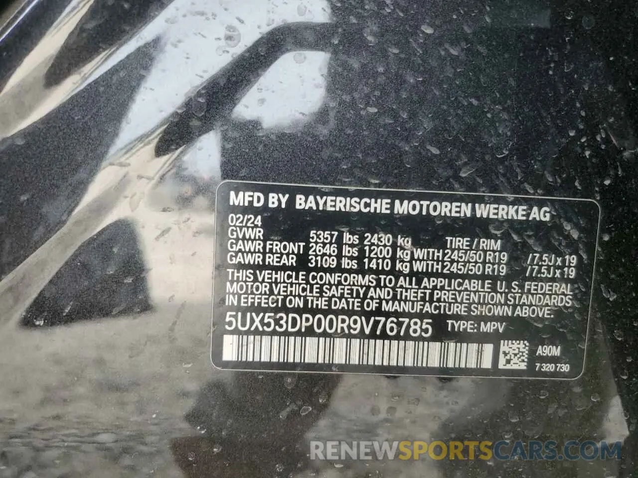 13 Photograph of a damaged car 5UX53DP00R9V76785 BMW X3 2024