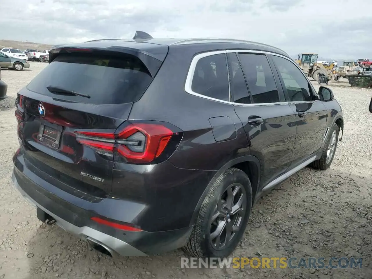 3 Photograph of a damaged car 5UX53DP00R9V76785 BMW X3 2024