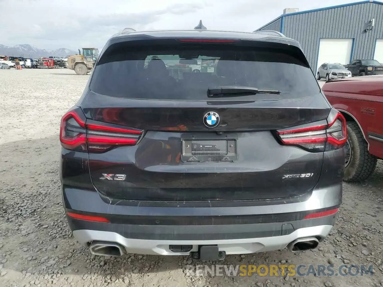 6 Photograph of a damaged car 5UX53DP00R9V76785 BMW X3 2024