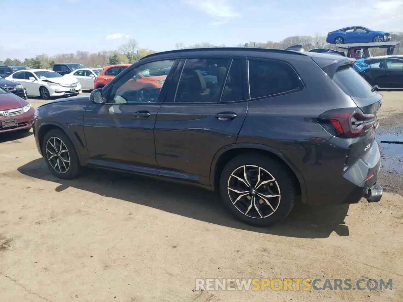 2 Photograph of a damaged car 5UX53DP03R9U49903 BMW X3 2024