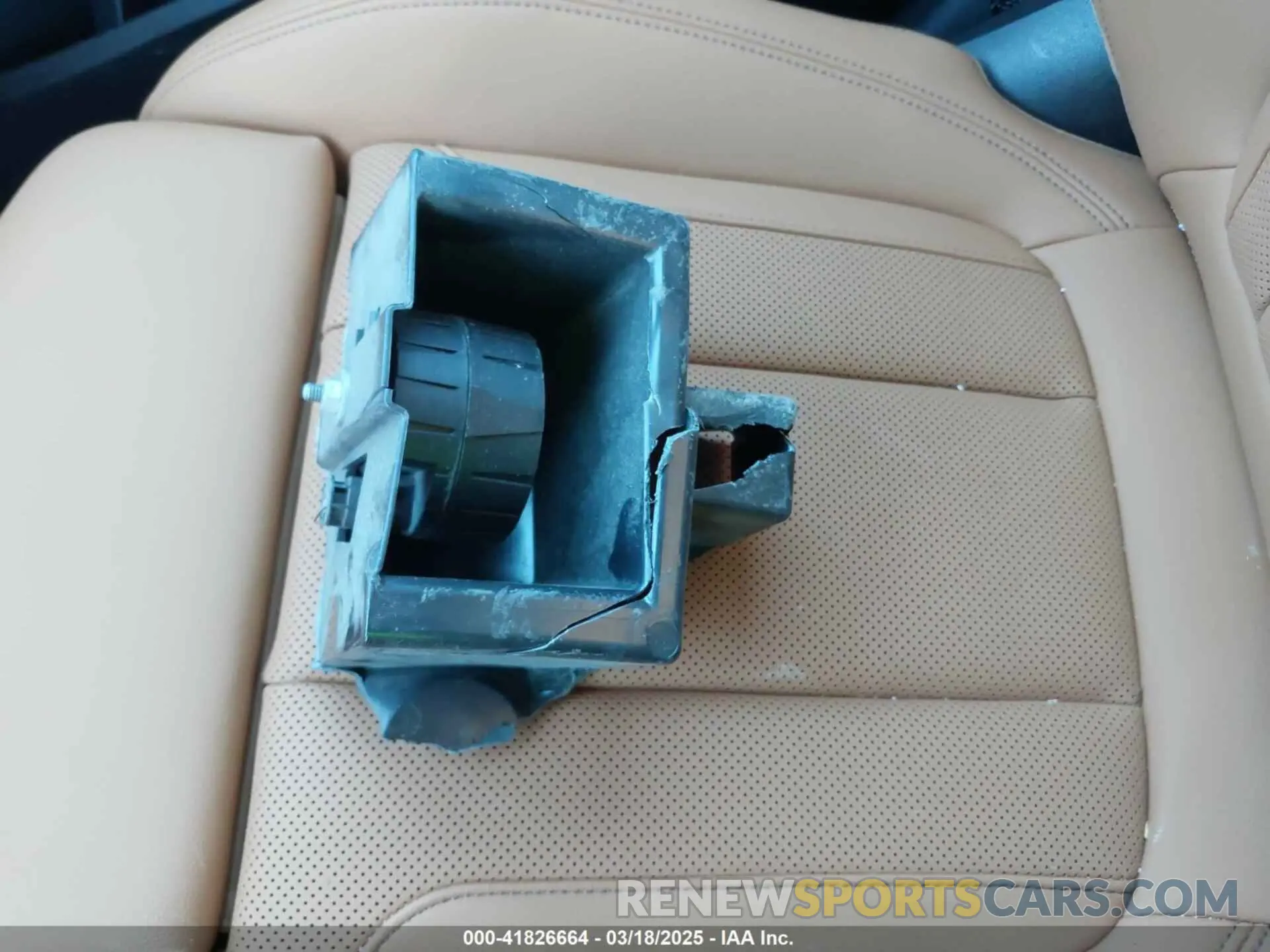 12 Фотография поврежденного автомобиля 5UX53DP03R9X02816 BMW X3 2024