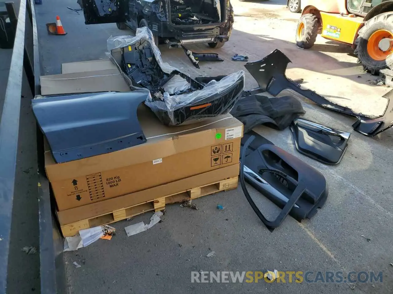 13 Фотография поврежденного автомобиля 5UX53DP04R9V52618 BMW X3 2024