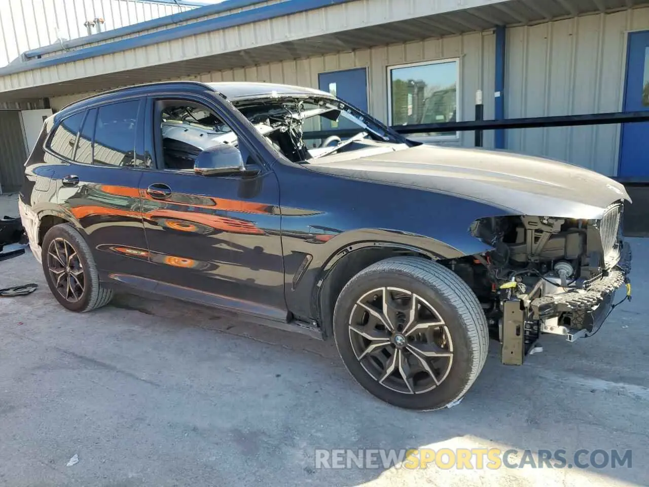 4 Фотография поврежденного автомобиля 5UX53DP04R9V52618 BMW X3 2024