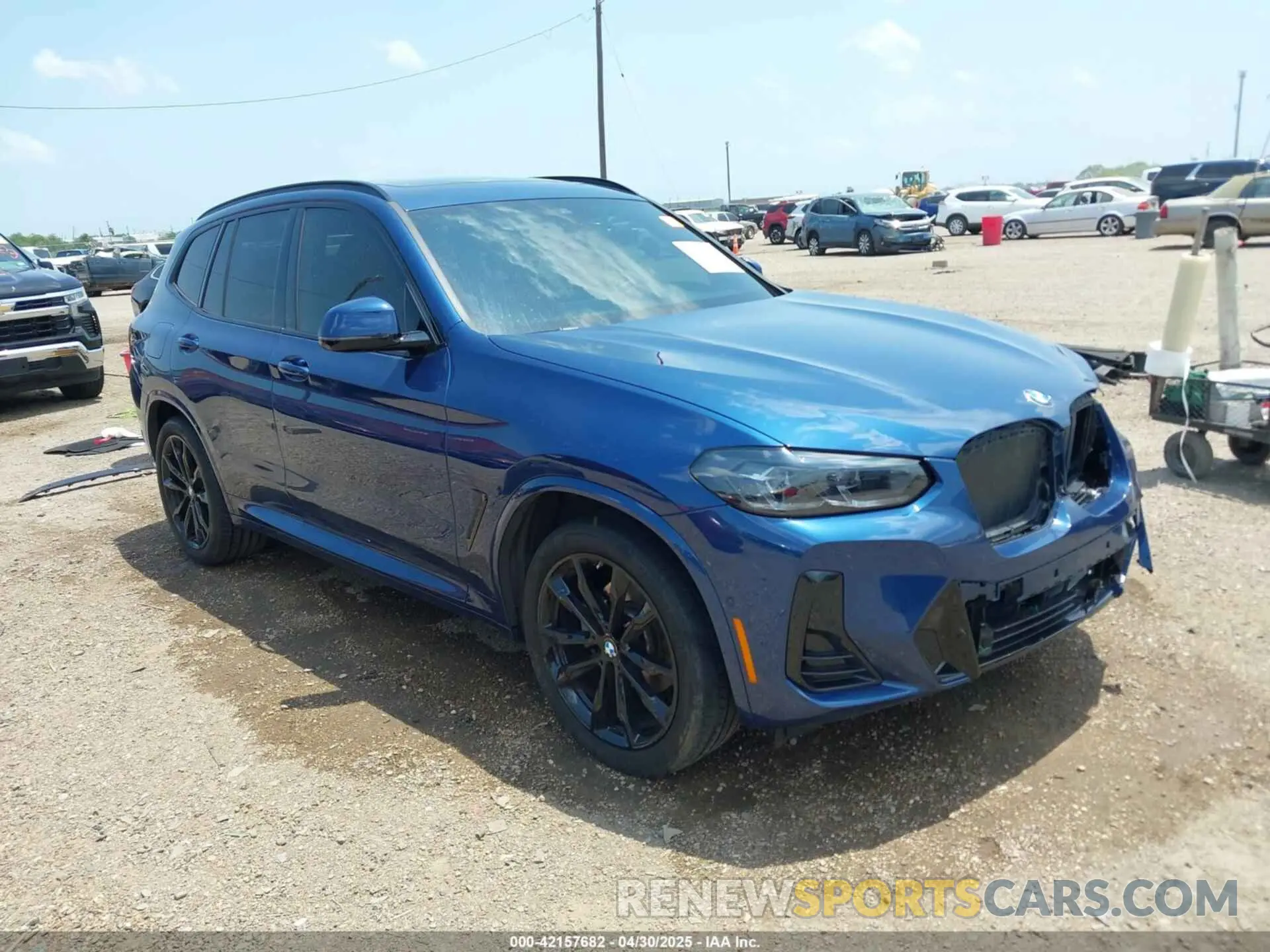 1 Photograph of a damaged car 5UX53DP04R9W06161 BMW X3 2024