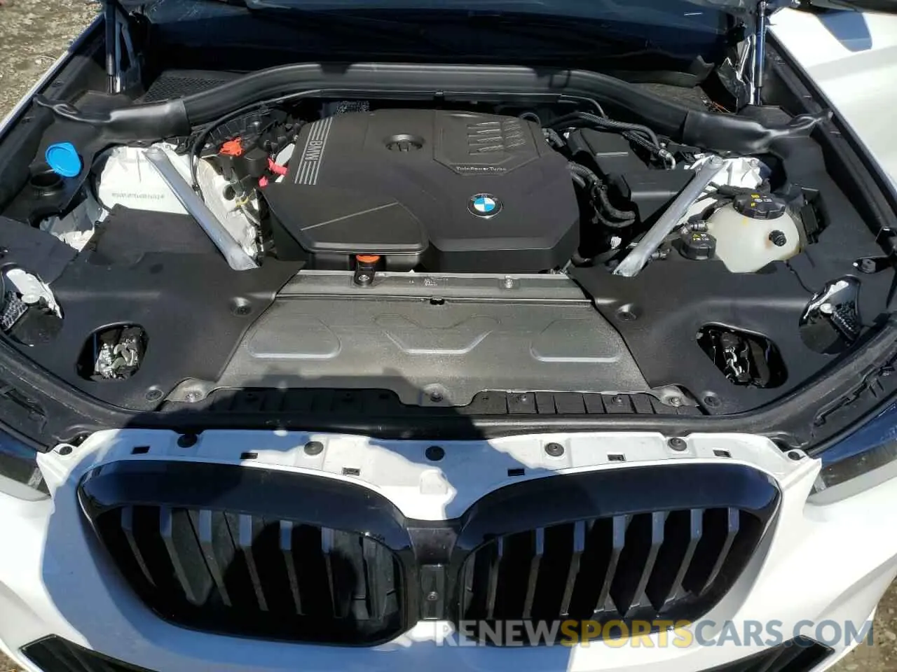 13 Фотография поврежденного автомобиля 5UX53DP04R9X38742 BMW X3 2024