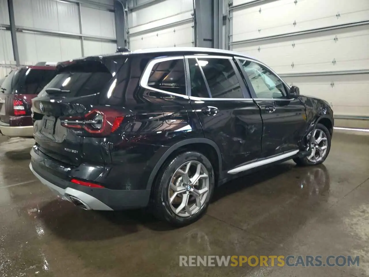 3 Photograph of a damaged car 5UX53DP05R9U80683 BMW X3 2024