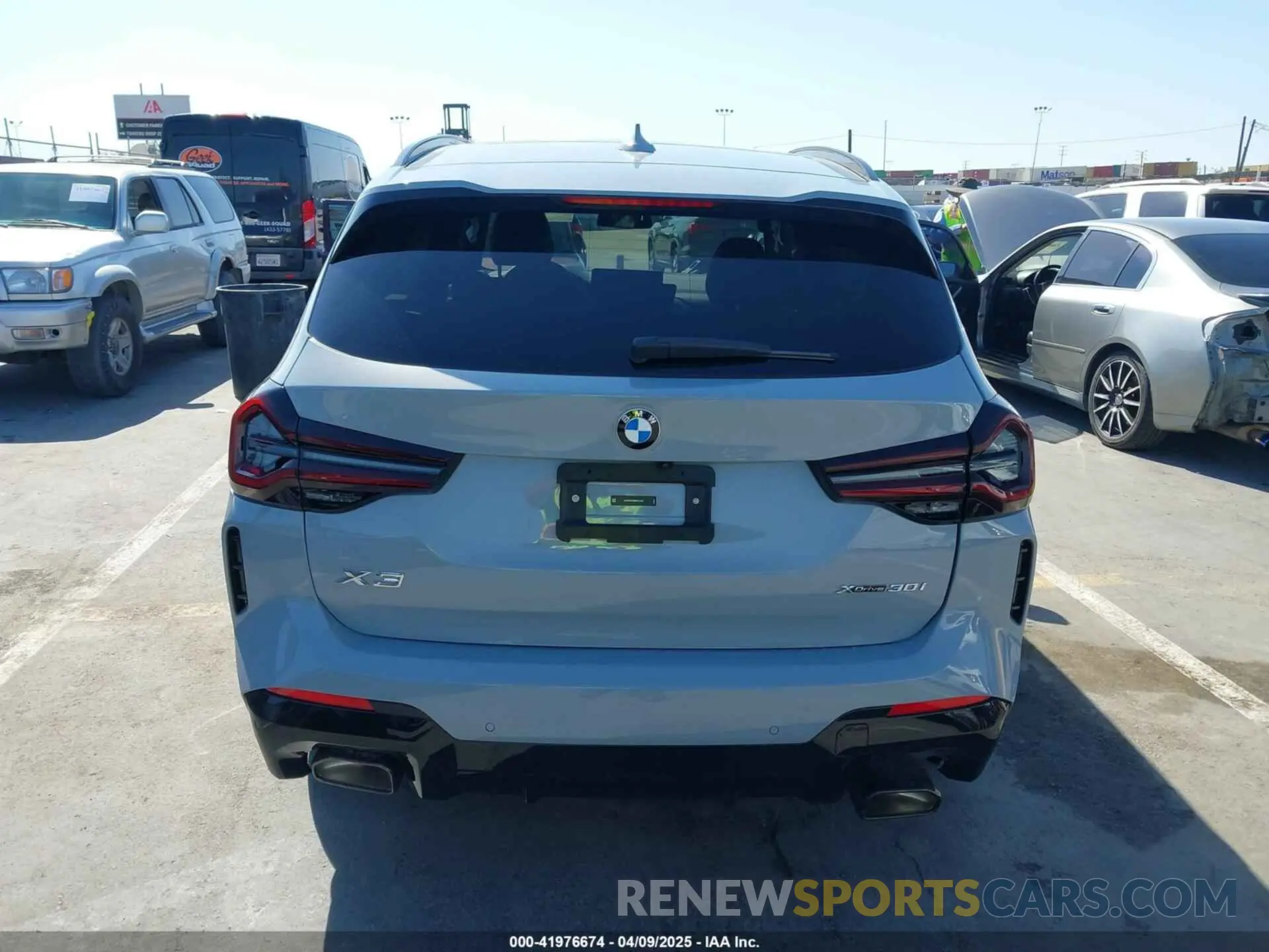 16 Фотография поврежденного автомобиля 5UX53DP05R9V31440 BMW X3 2024