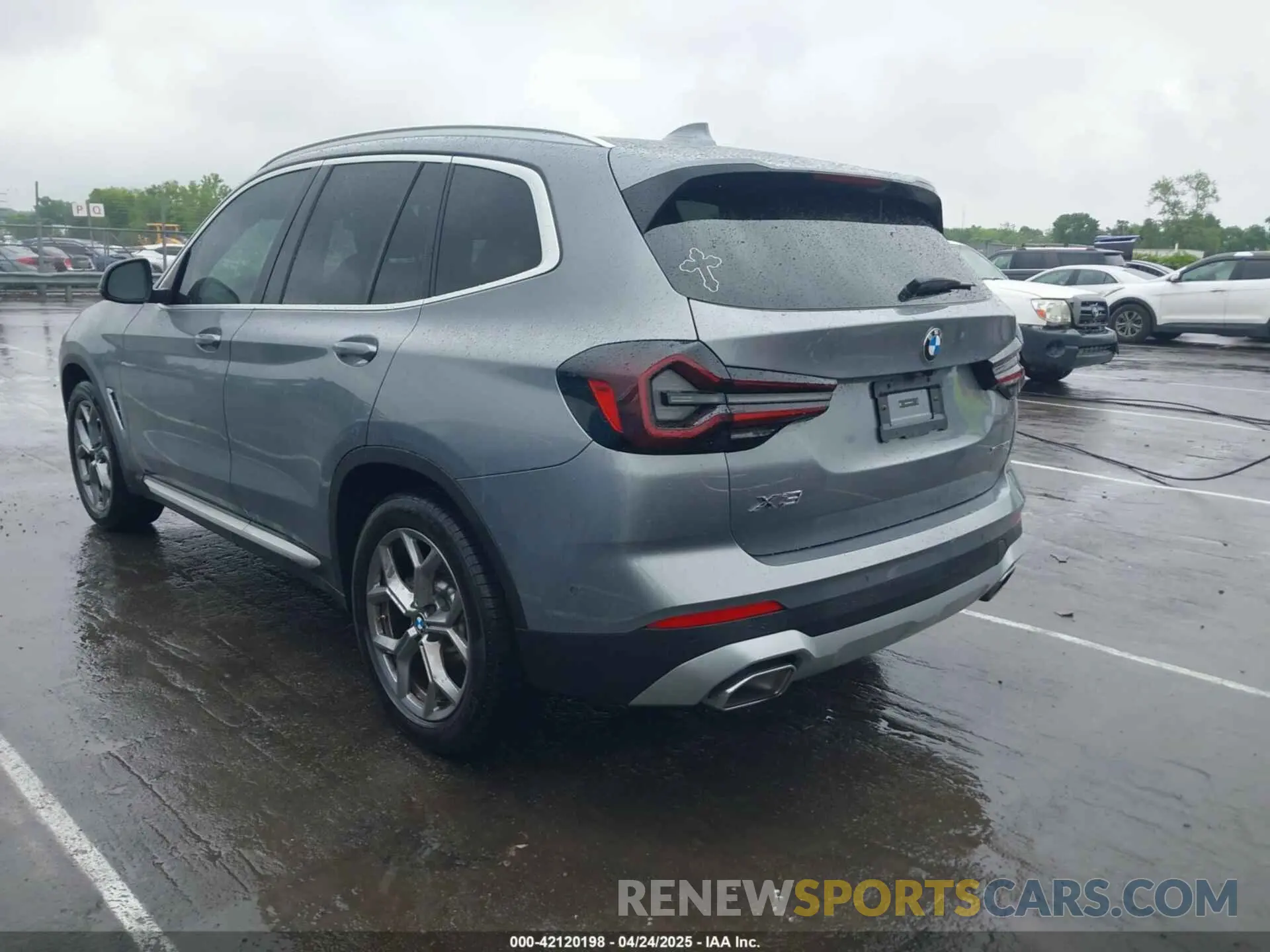 3 Фотография поврежденного автомобиля 5UX53DP05R9X47207 BMW X3 2024
