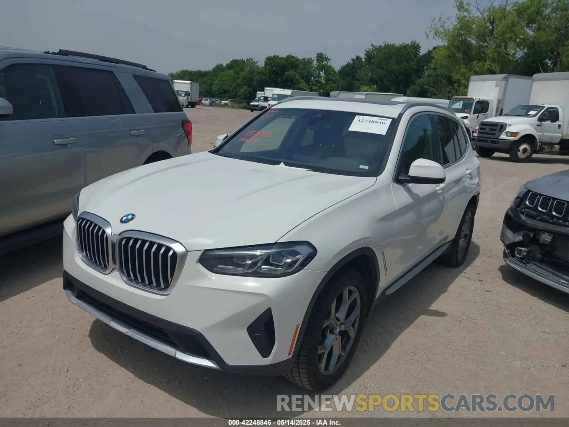 2 Фотография поврежденного автомобиля 5UX53DP06R9U21366 BMW X3 2024