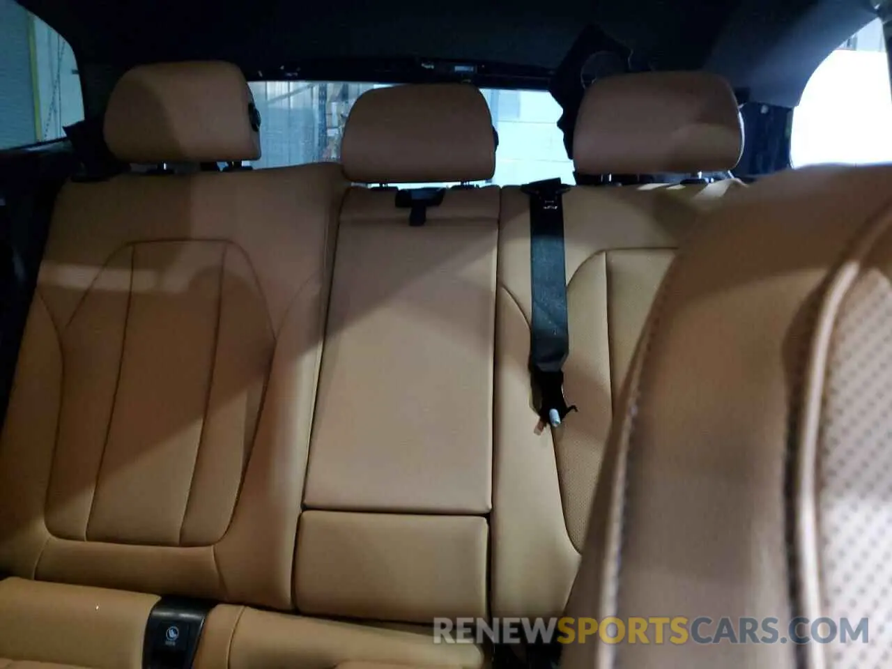 10 Фотография поврежденного автомобиля 5UX53DP06R9U33520 BMW X3 2024