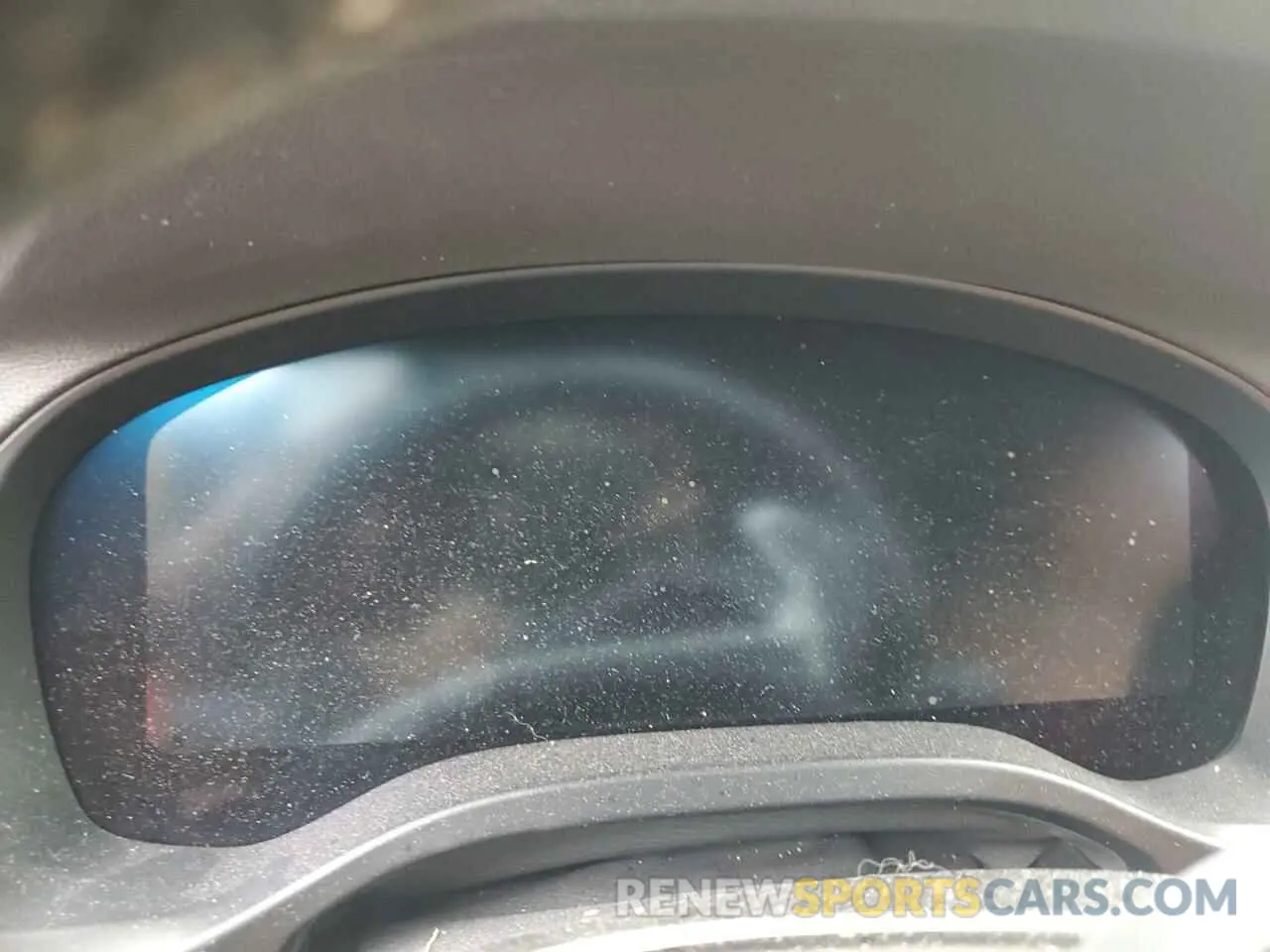 9 Photograph of a damaged car 5UX53DP06R9V49171 BMW X3 2024