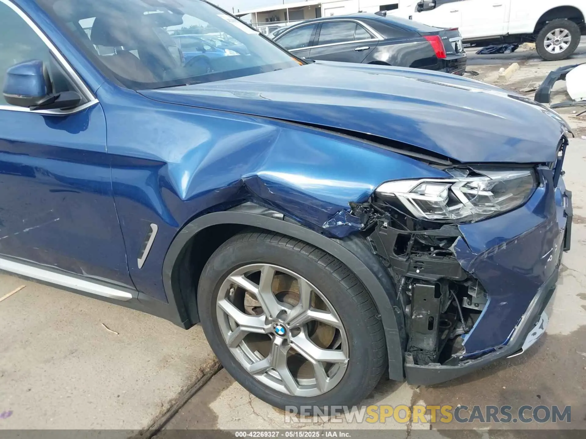 21 Фотография поврежденного автомобиля 5UX53DP09R9U09406 BMW X3 2024