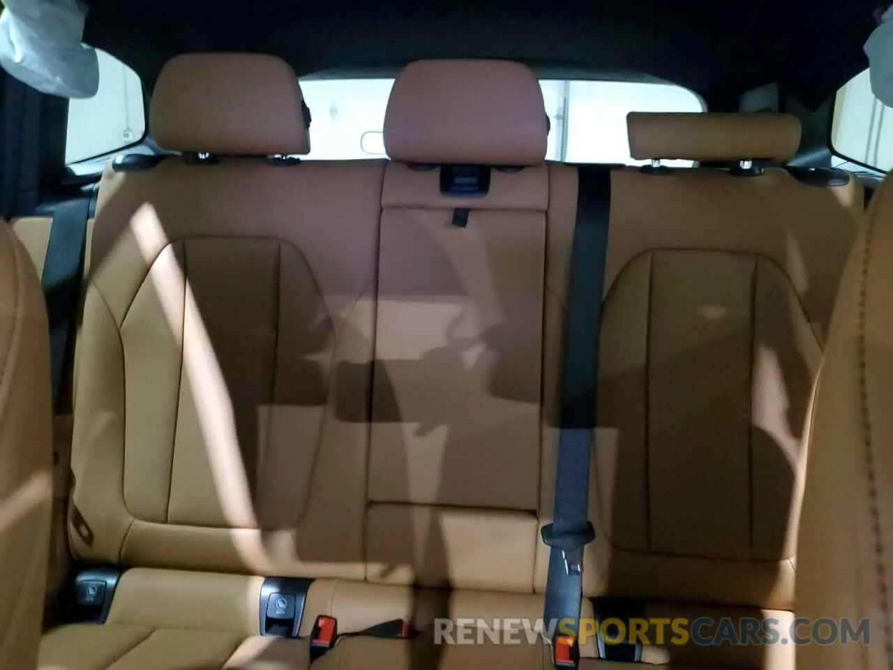 10 Фотография поврежденного автомобиля 5UX53DP09R9U81366 BMW X3 2024
