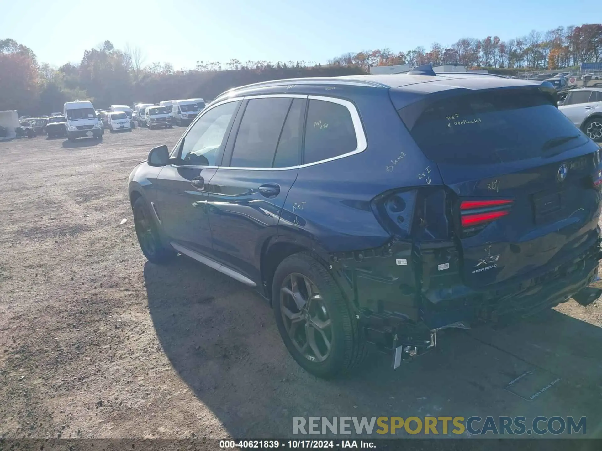 3 Photograph of a damaged car 5UX53DP0XR9U86205 BMW X3 2024