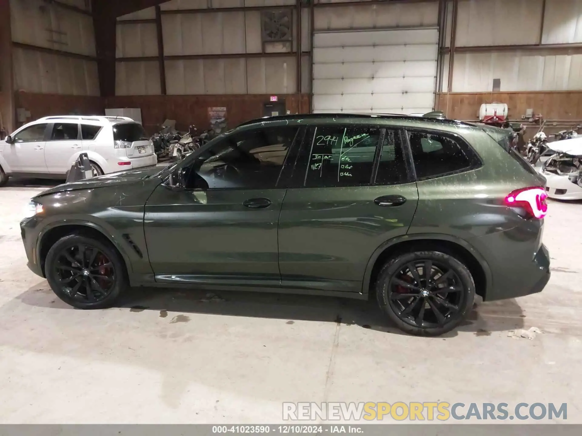 14 Фотография поврежденного автомобиля 5UX83DP03R9U94949 BMW X3 2024