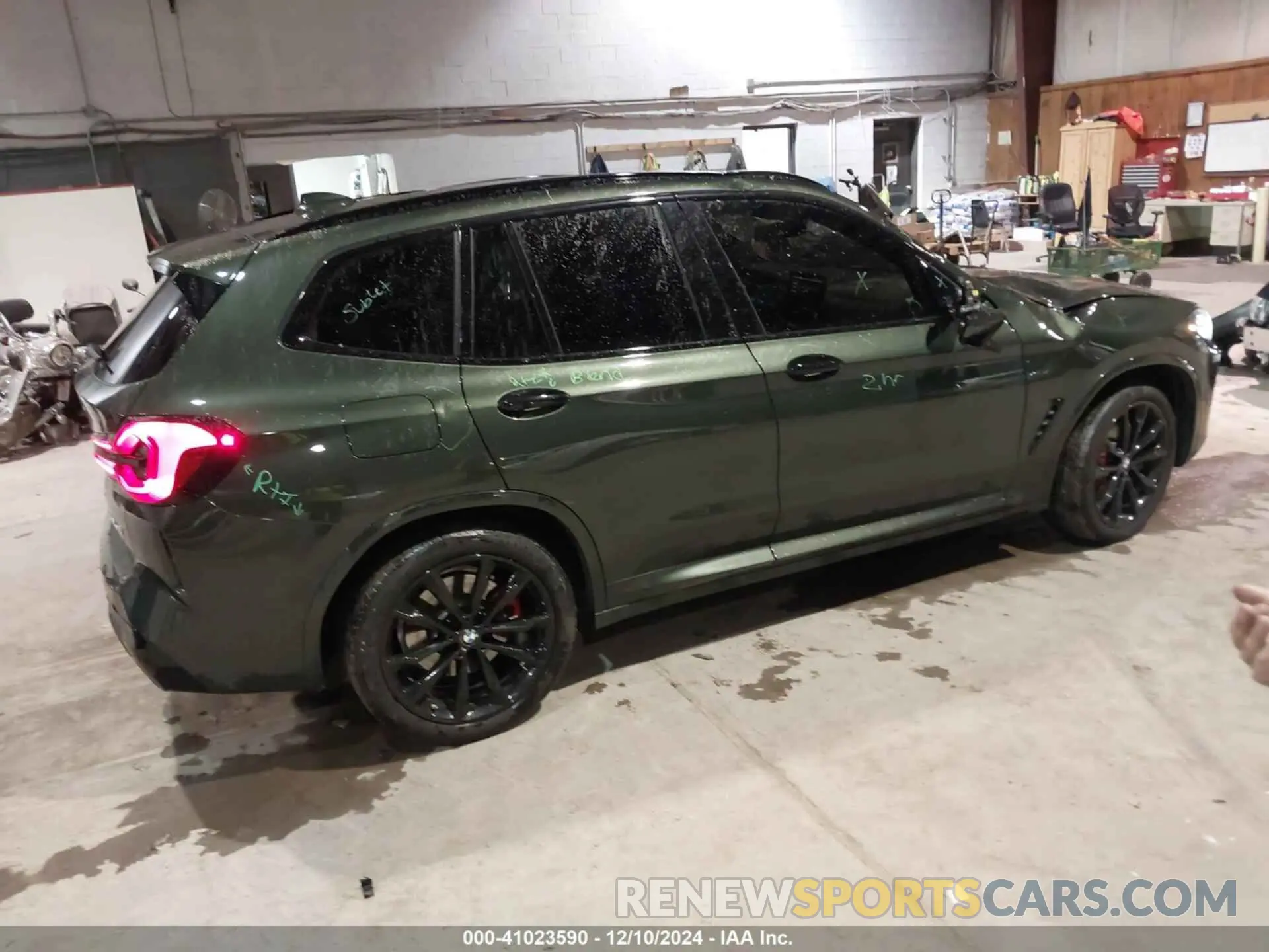 4 Фотография поврежденного автомобиля 5UX83DP03R9U94949 BMW X3 2024