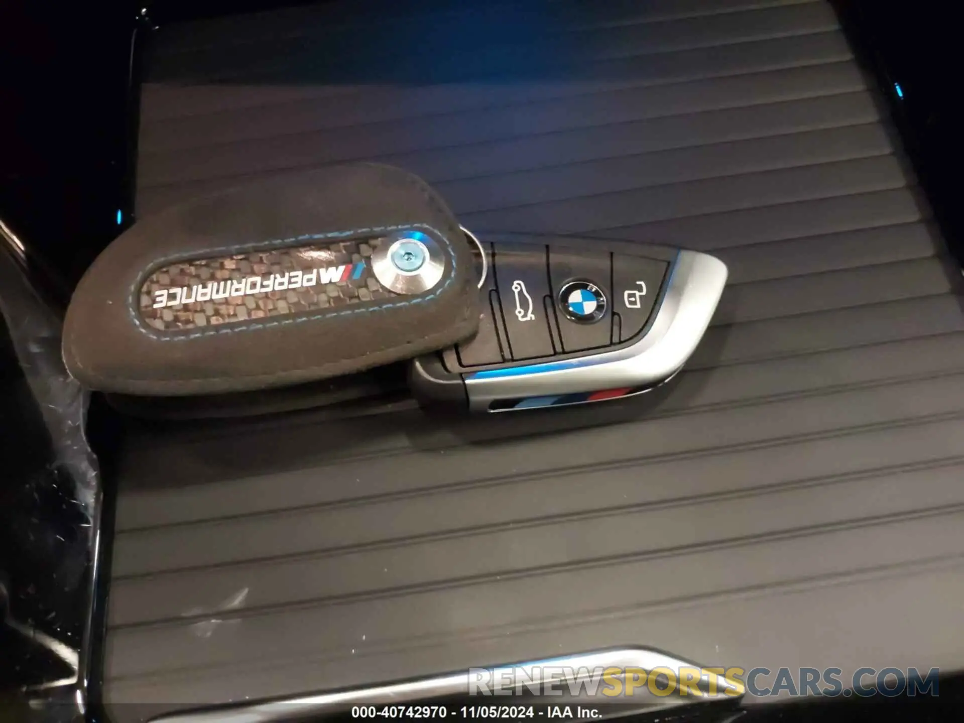11 Photograph of a damaged car 5UX83DP04R9W84033 BMW X3 2024