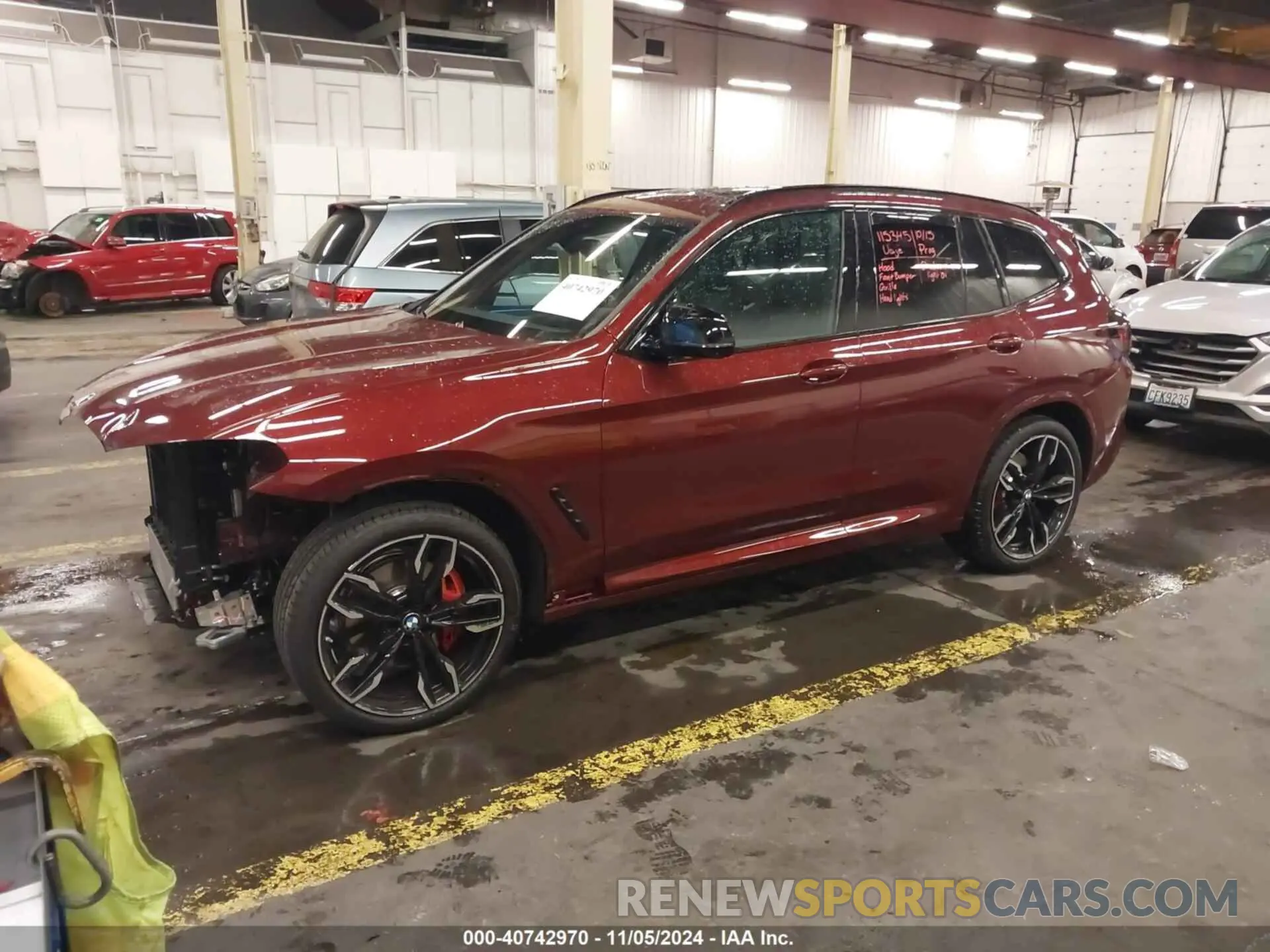 2 Photograph of a damaged car 5UX83DP04R9W84033 BMW X3 2024