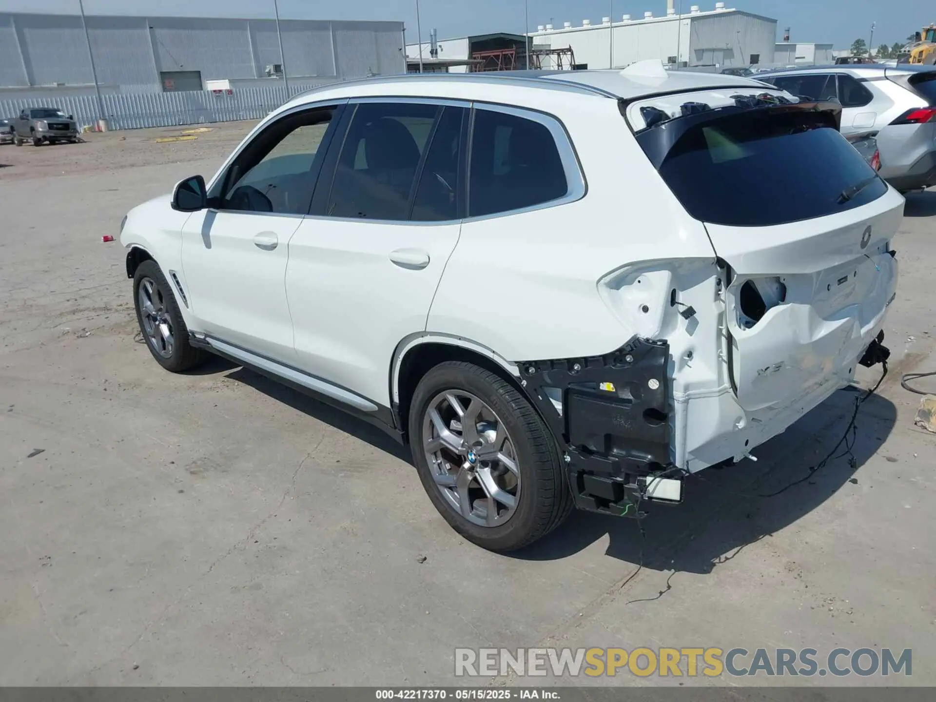 3 Photograph of a damaged car WBX57DP07RN267346 BMW X3 2024